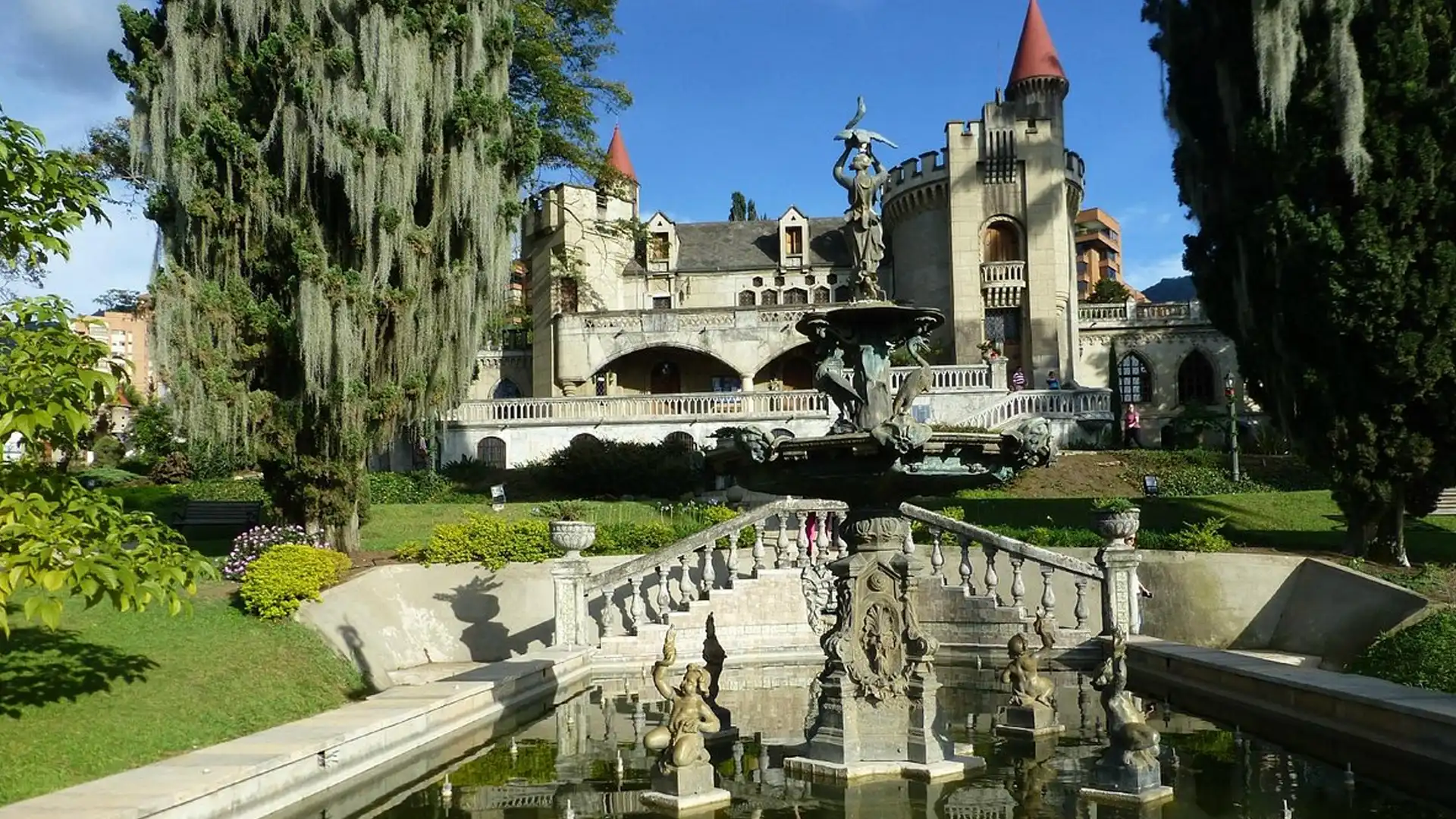 castillos in Colombia 
