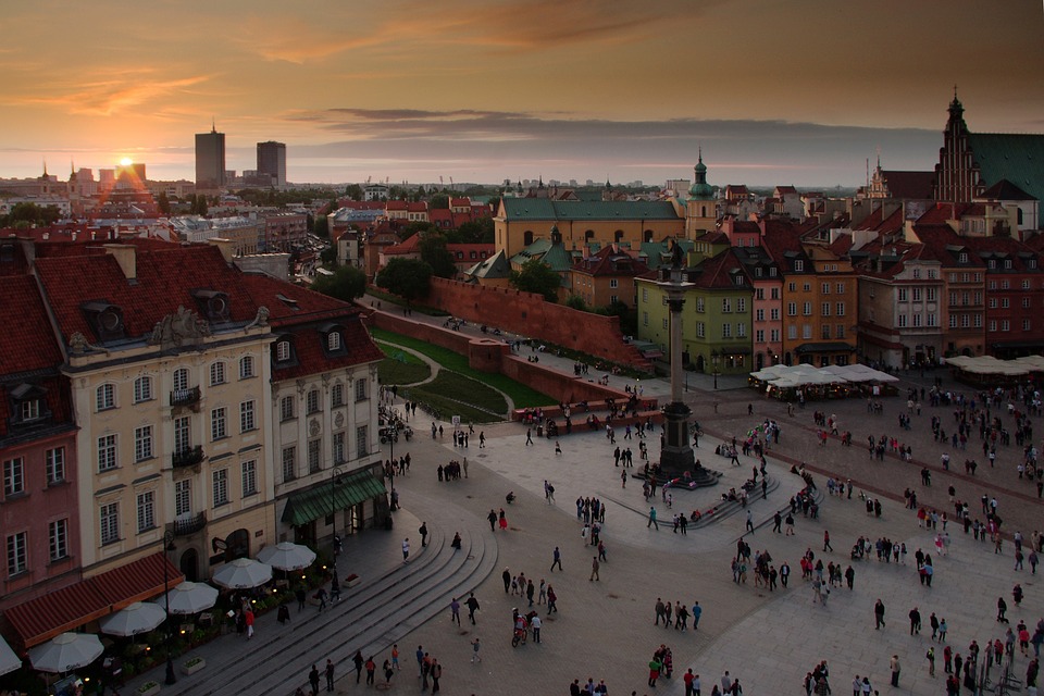 ciudades más baratas de Europa, Varsovia, Polonia. the cheapest cities in Europe
