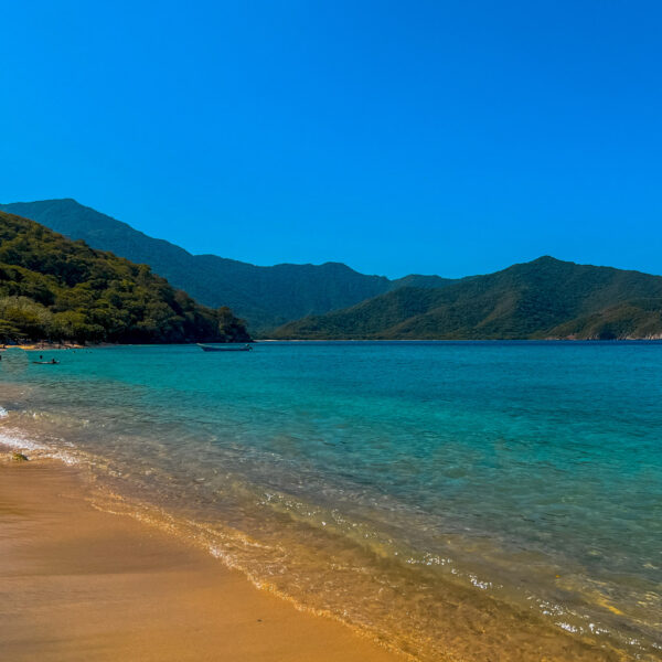 playa cristal santa marta